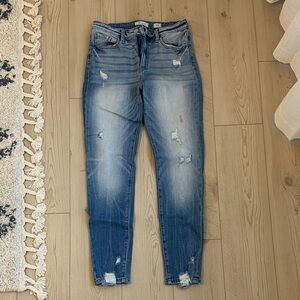 KanCan Distressed Ankle Skinny Blue Jeans